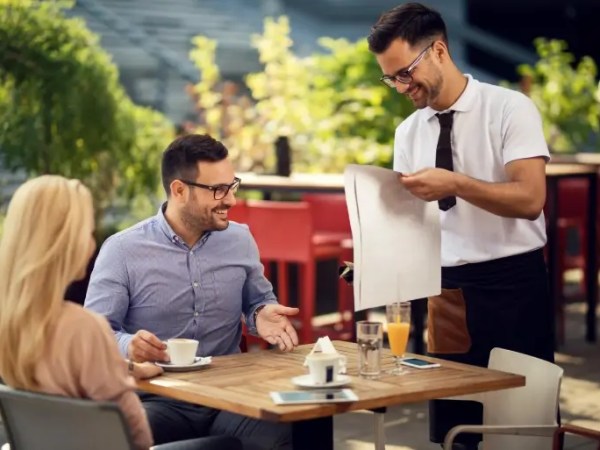 Email Marketing to Drive Repeat Restaurant Visits